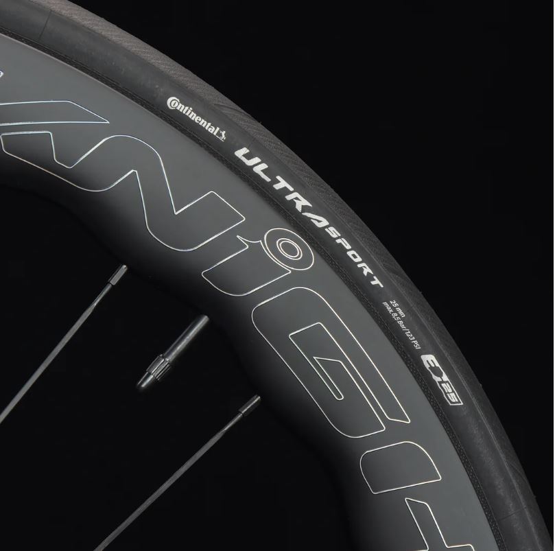 SAVA BLADE R8 DI2 CARBON ROAD BIKE - NEW