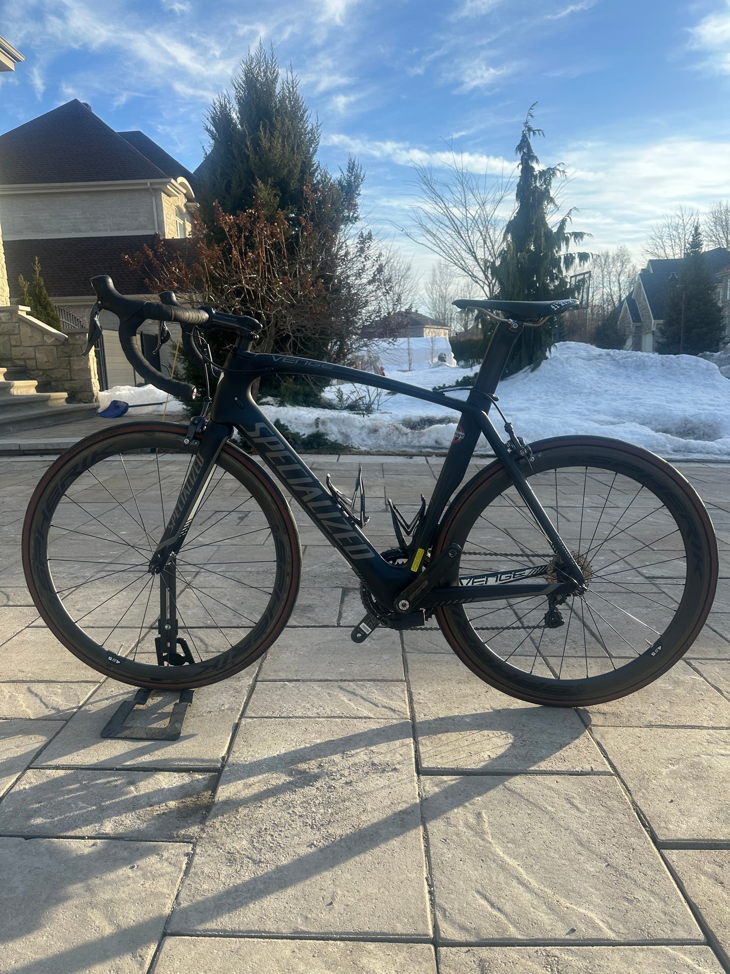 Specialized Venge - 56 - Ultegra Di2 - Carbon Aero Wheels - 6.8 kg - Pre-Owned