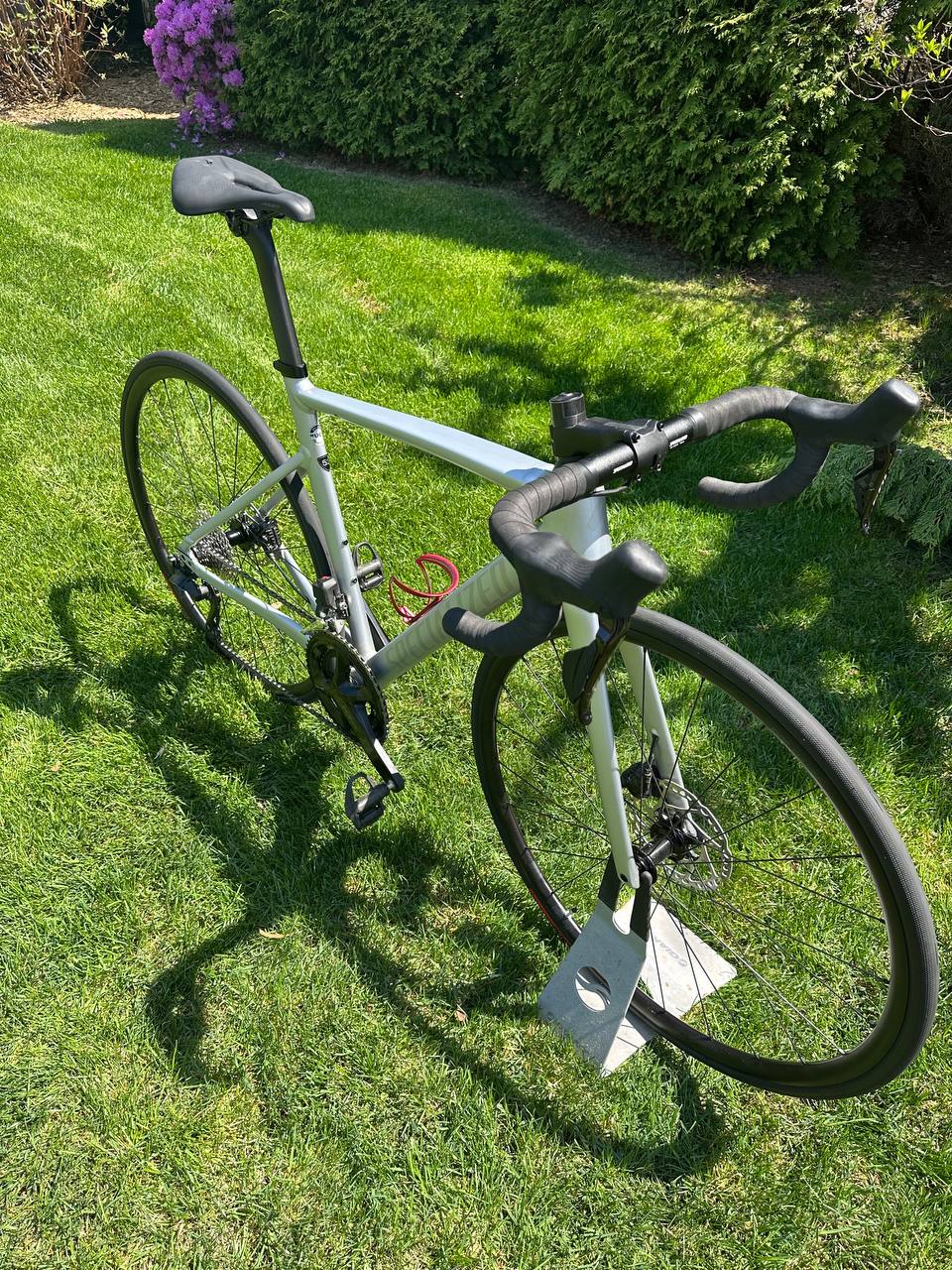 Specialized Allez Sprint 2024 - 52 - 105 Di2 - Showroom Condition - Pre-Owned