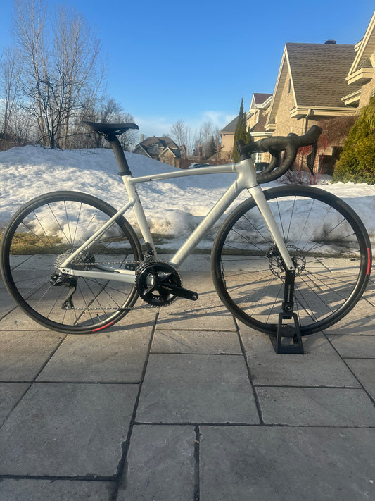 Specialized Allez Sprint 2024 - 52 - 105 Di2 - Showroom Condition  - Pre-Owned