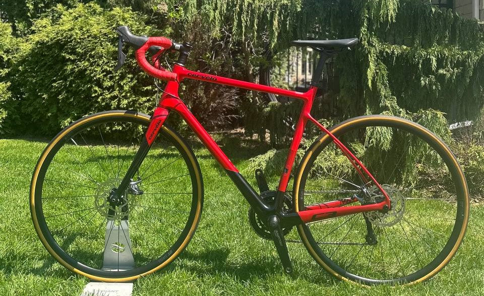 Cervélo C3 - 56 - Like New  - Ultegra - disc break mechanical- Pre-Owned