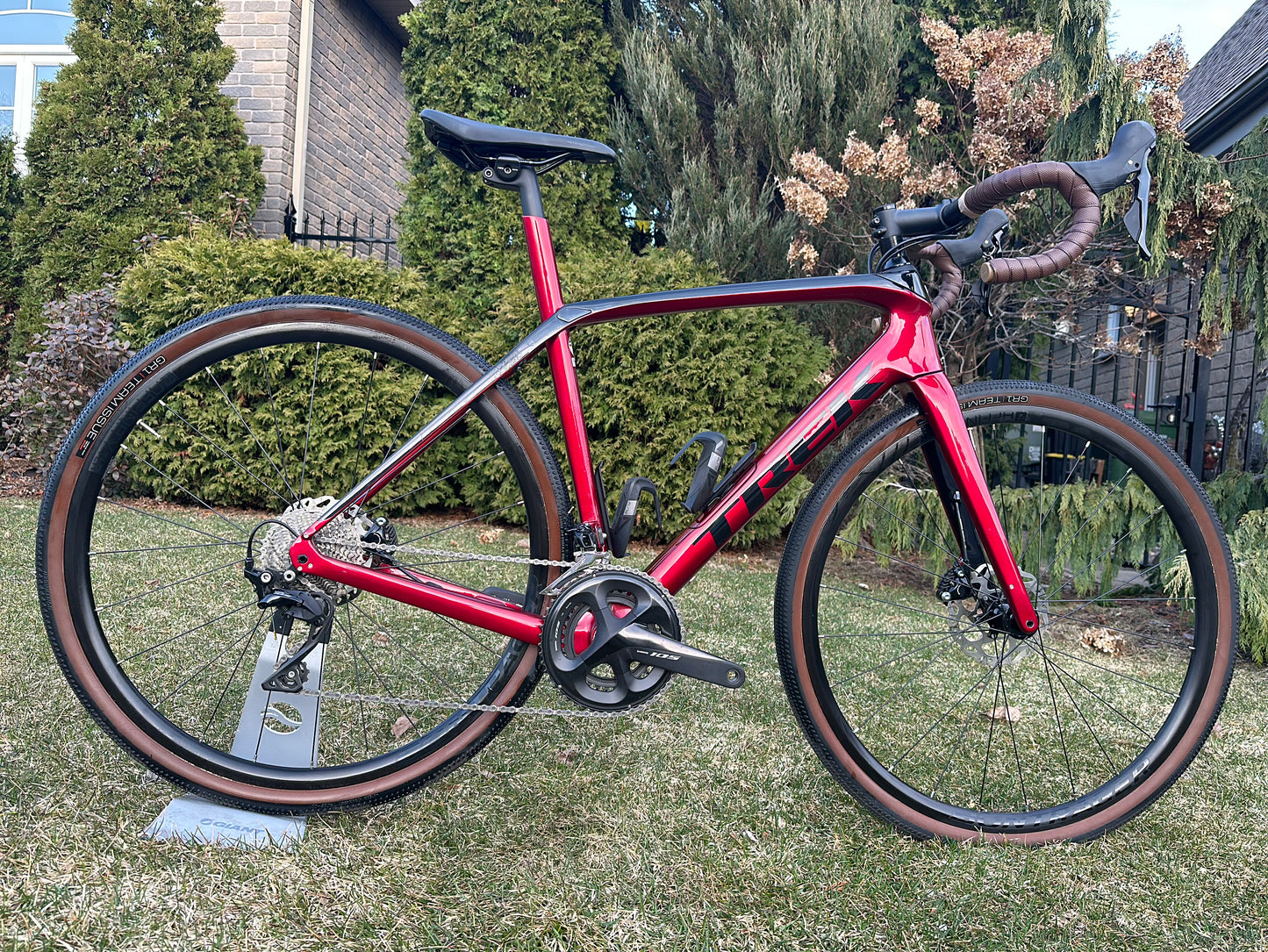 Trek Domane SL5 54 105 Gravel/Road Endurance Showroom
